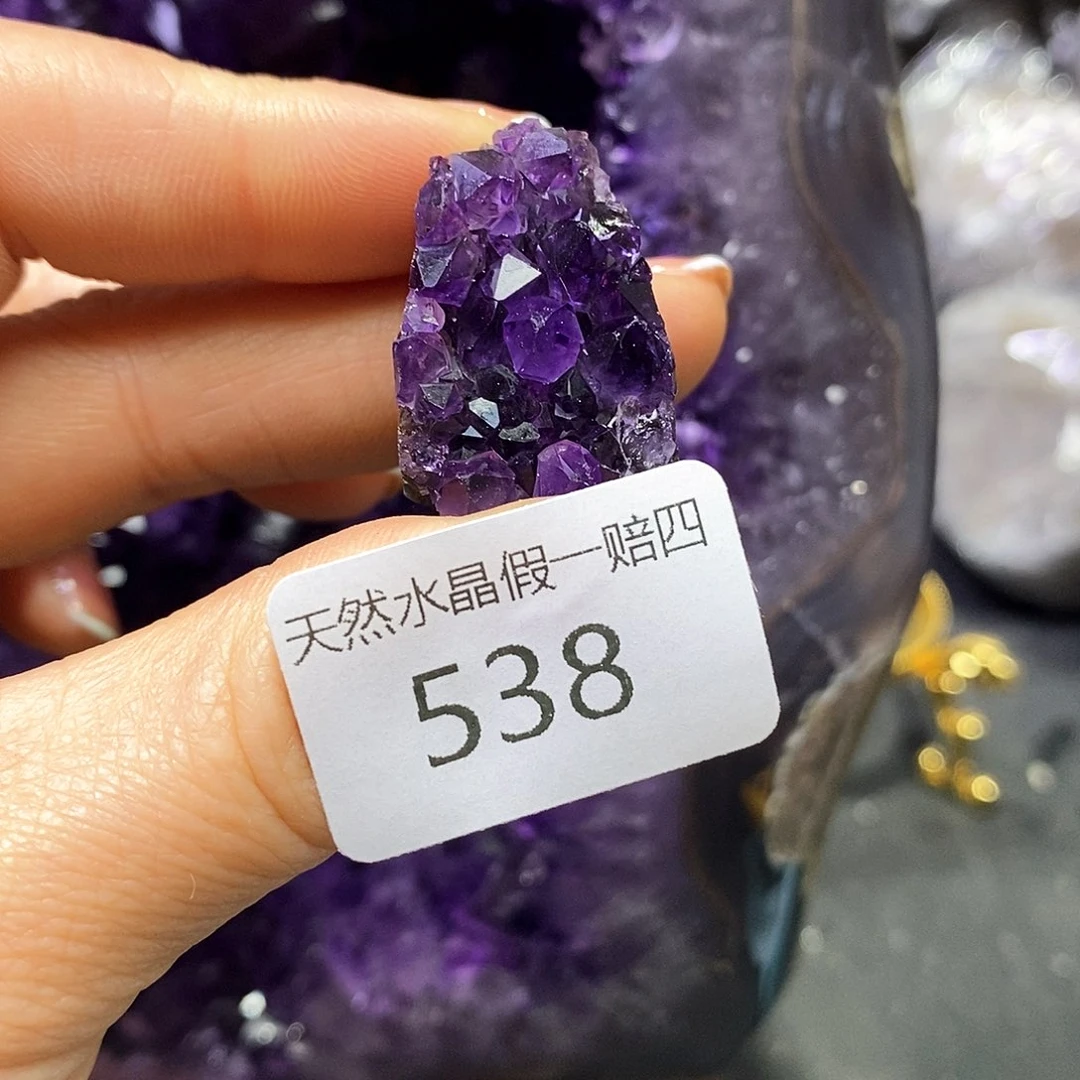 水晶大型摆件（非配饰）未镶嵌