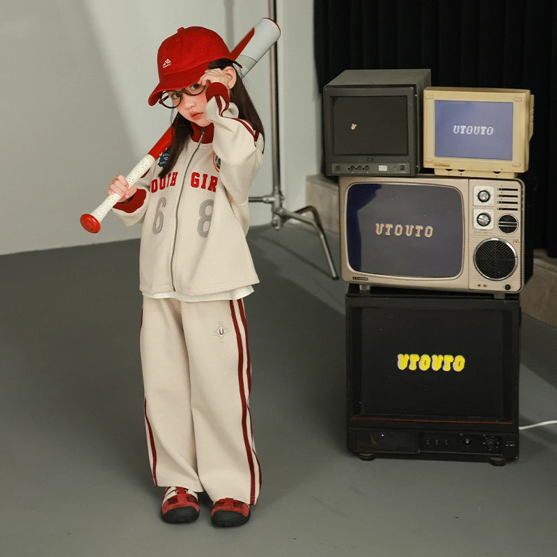 utouto大耳象女童章仔撞色运动套装2025秋季新款儿童2408751