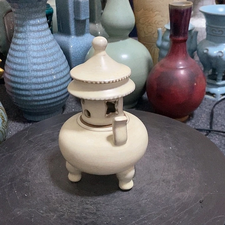 摆件瓷宝塔熏炉瓷器瓷器