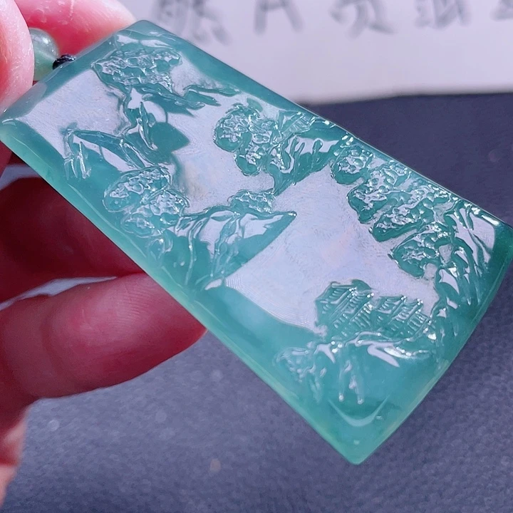 翡翠颈饰未镶嵌999999999