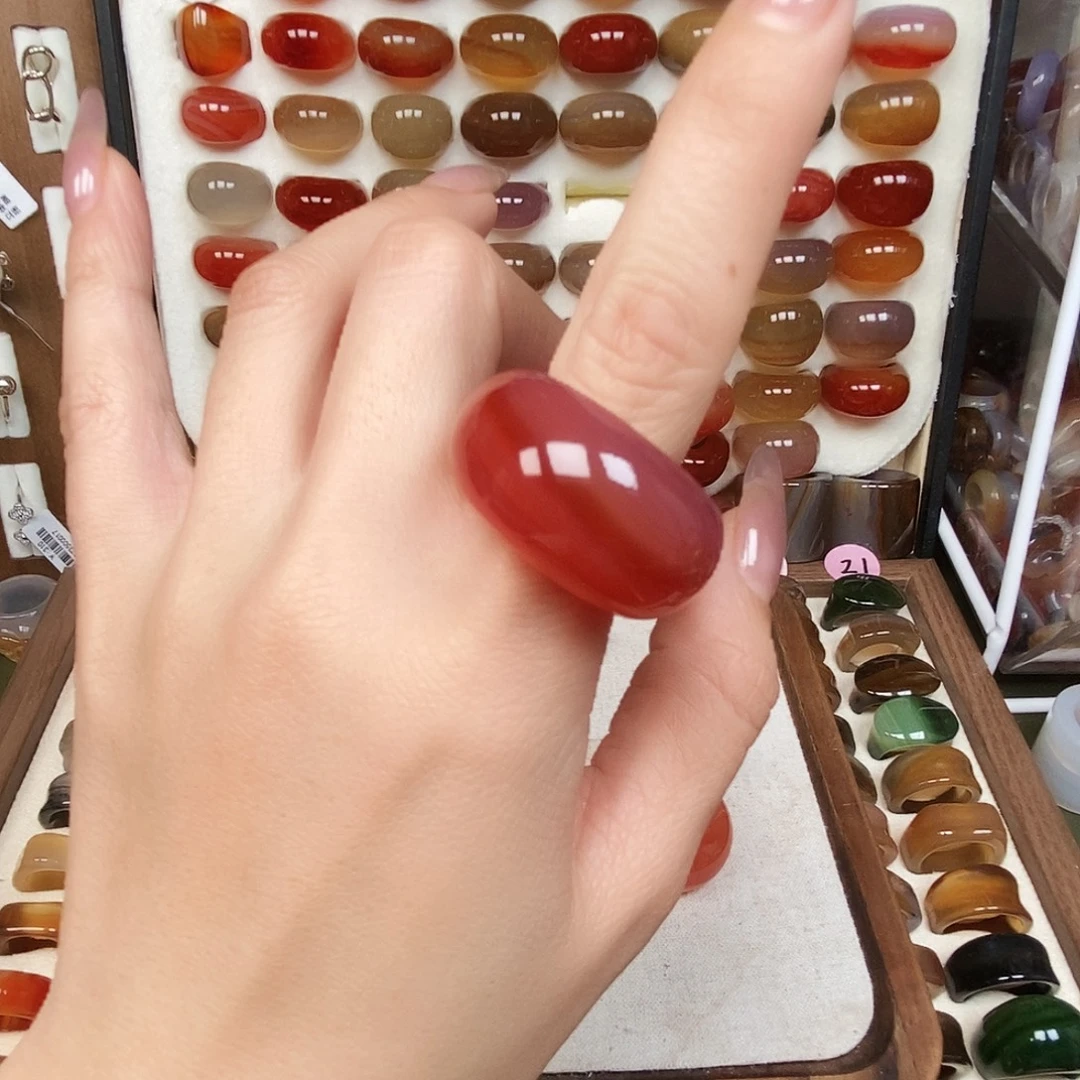 Z***（玛瑙/玉髓未镶嵌戒指