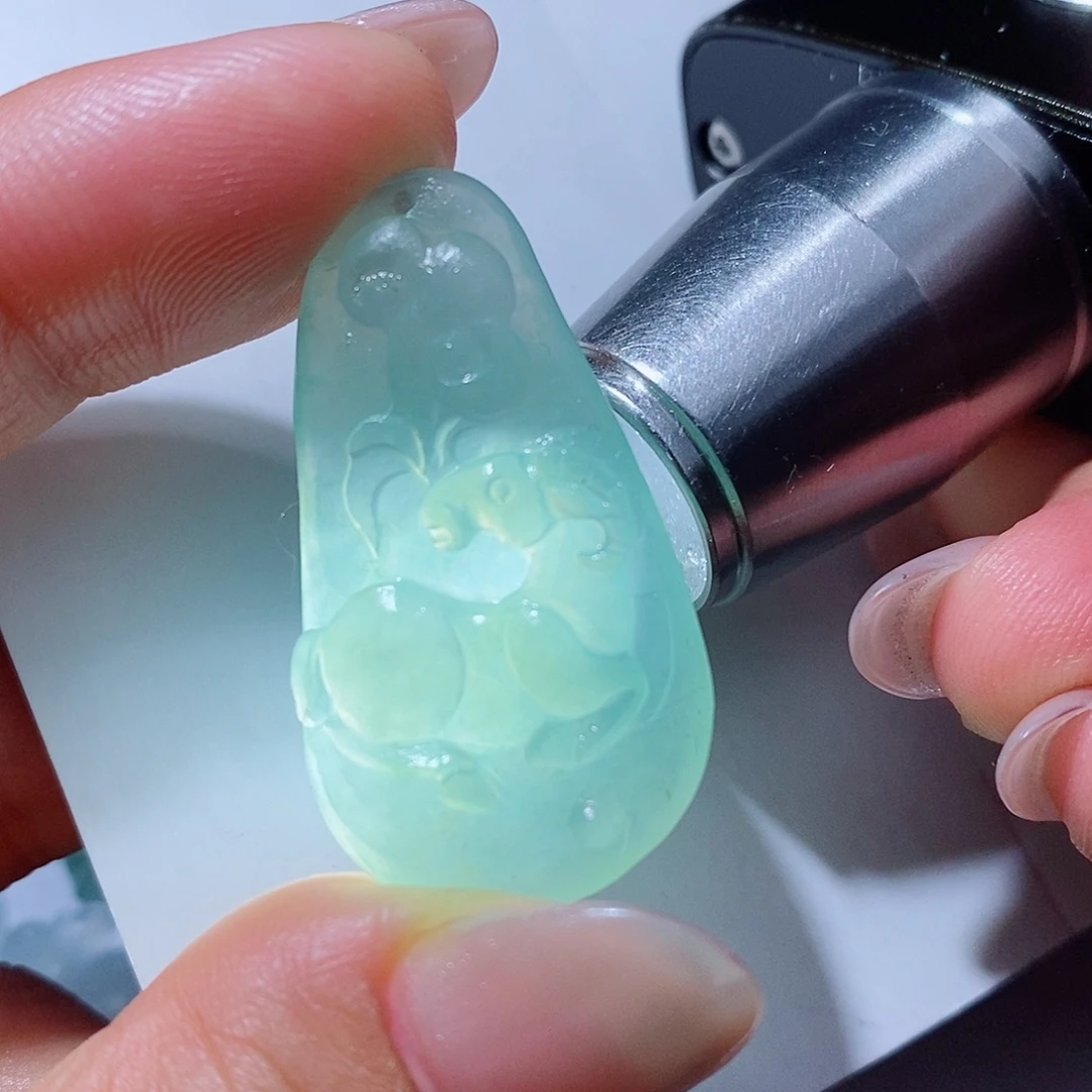 定制翡翠未镶嵌翡翠