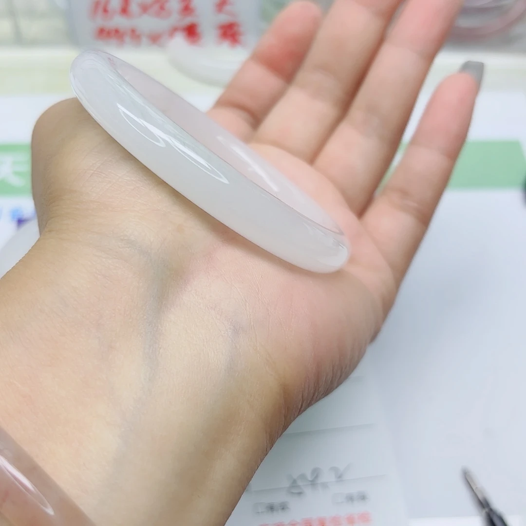 未镶嵌手镯石英质玉41/5454