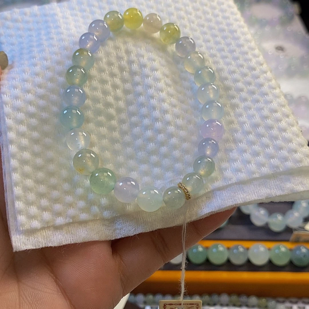 定制翡翠未镶嵌翡翠.