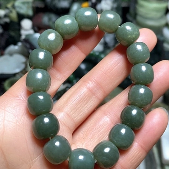 未镶嵌和田玉（糖玉）珠宝半成品