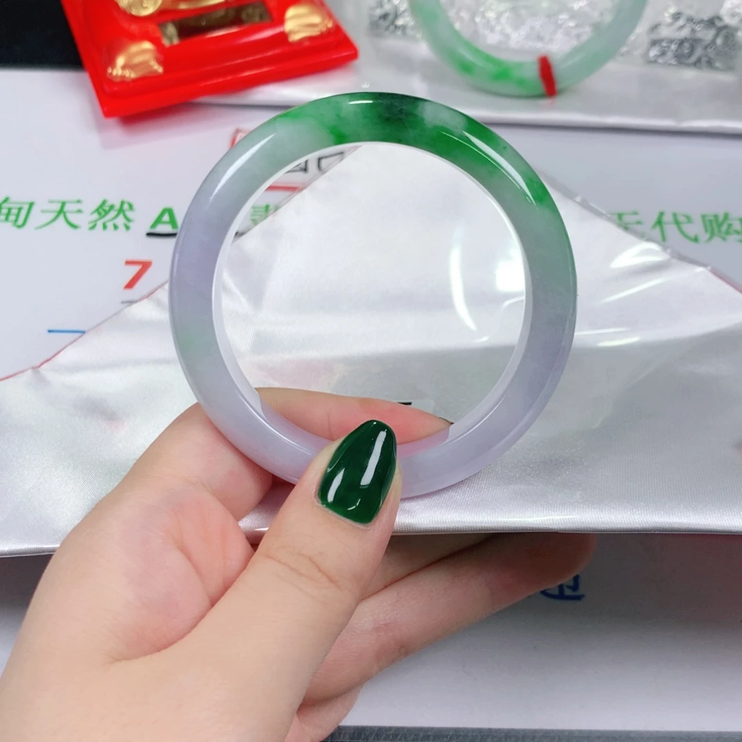 翡翠手镯（圆镯）未镶嵌正圈0205