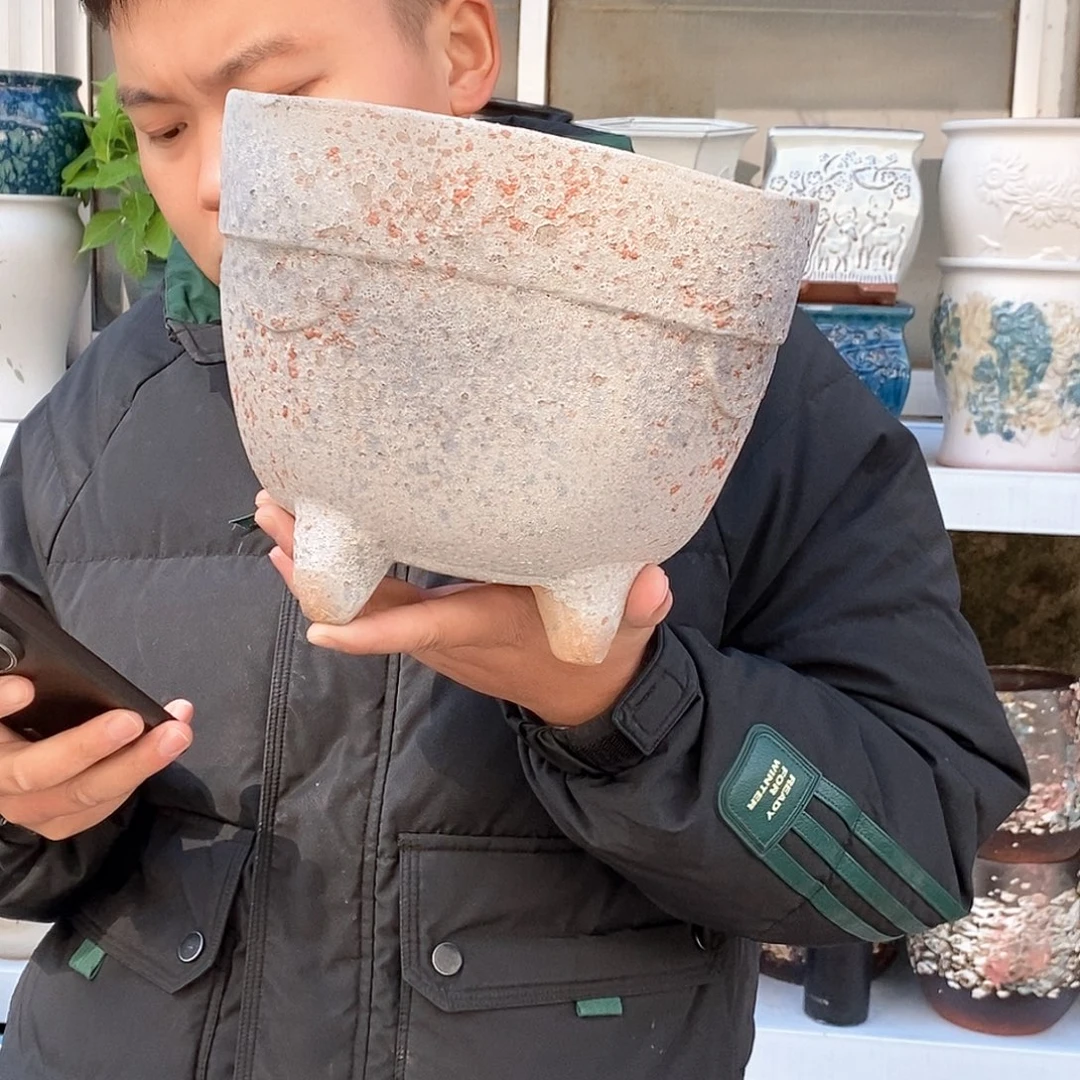紫砂花盆口23搞21瑕疵