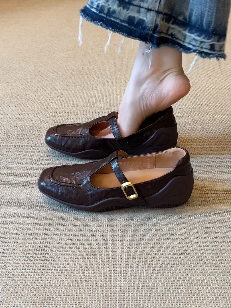 Elingjk/4cm巨好穿方头浅口丁字扣带复古运动风厚底小皮鞋