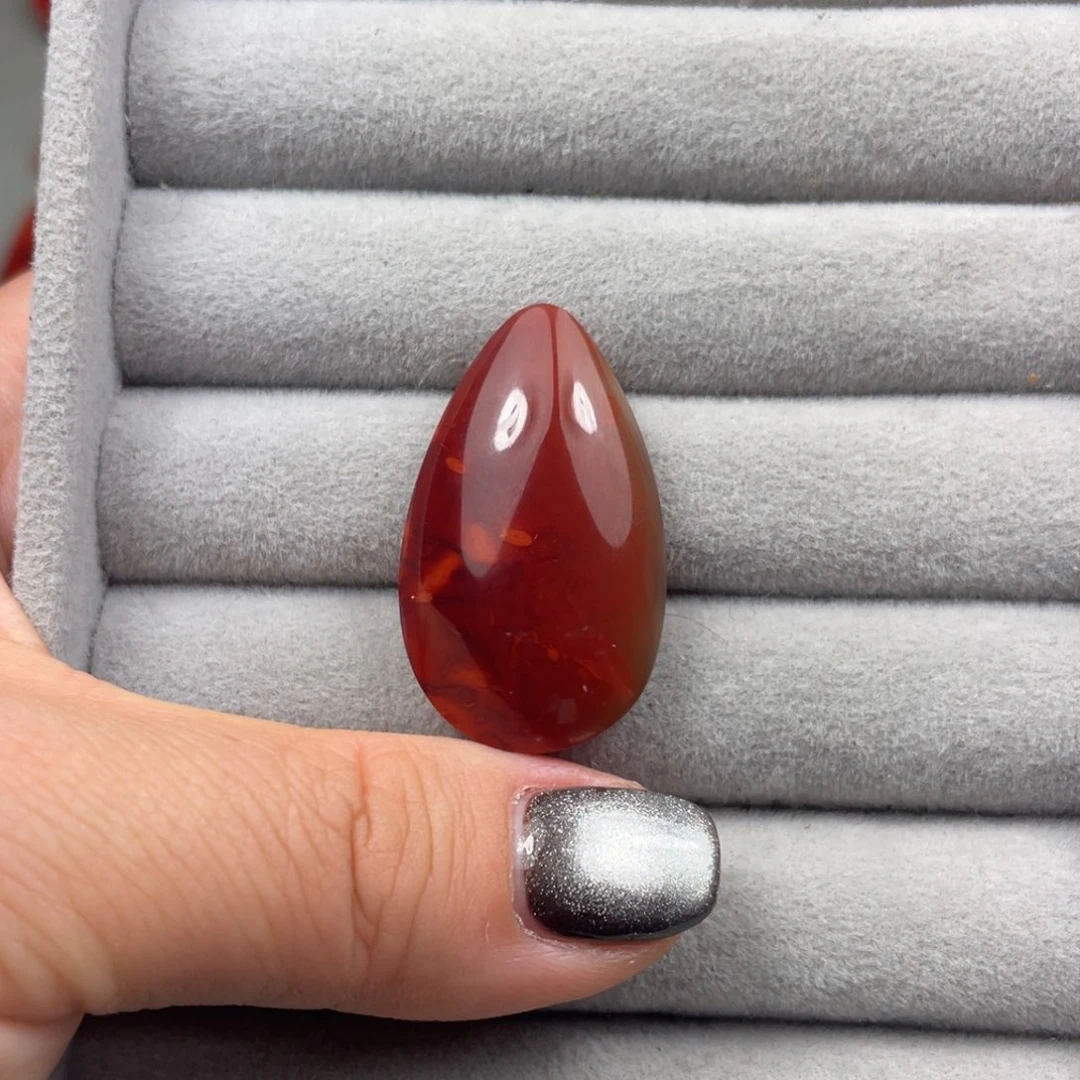 南红玛瑙未镶嵌颈饰