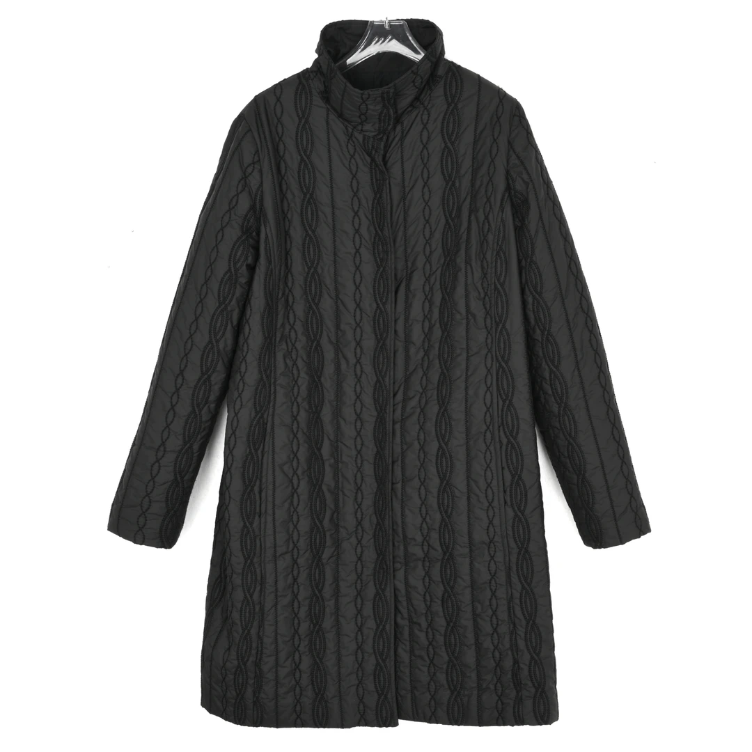 MARLY'S 1981 女士秋冬直筒型休闲保暖立体刺绣棉服1100WT22E011