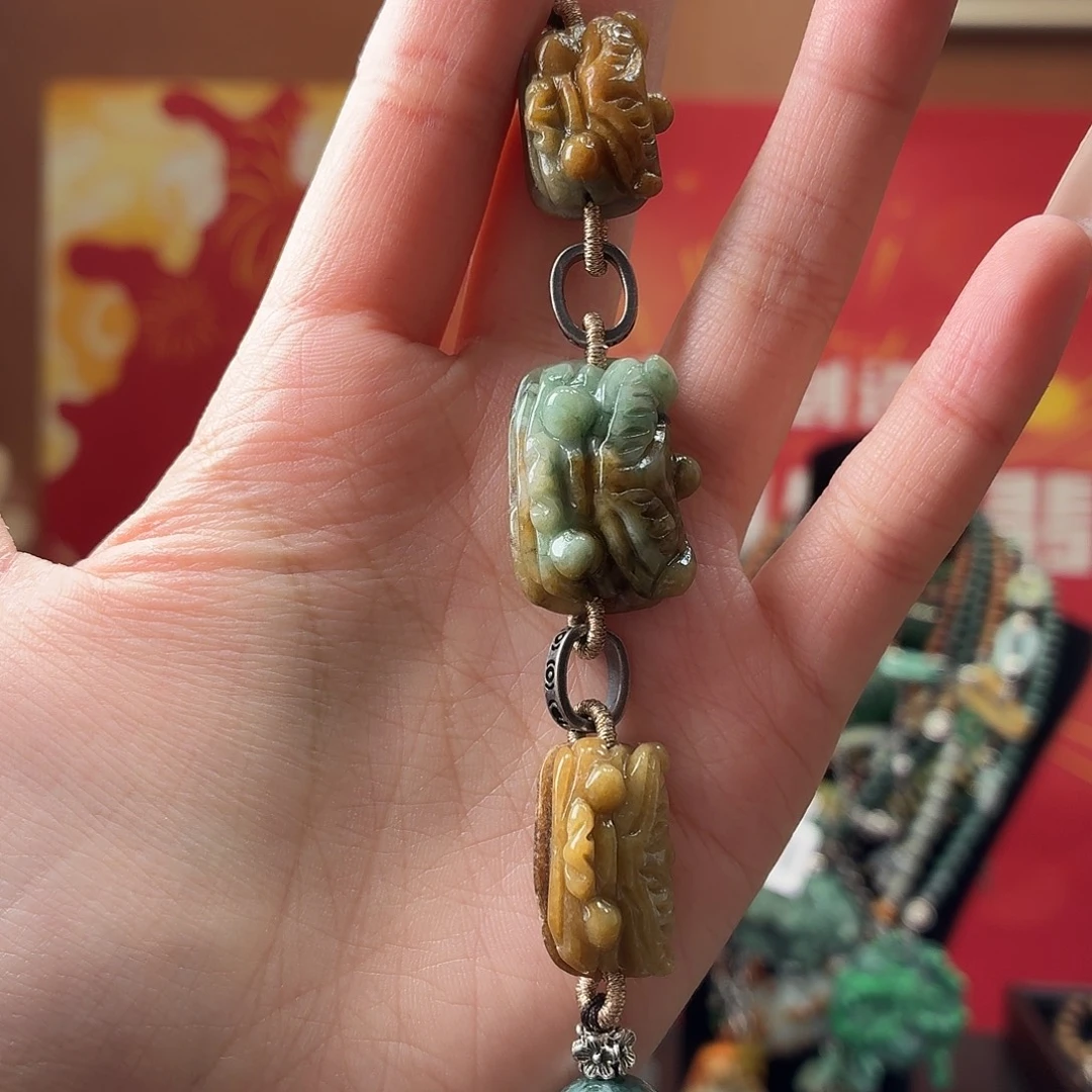 翡翠未镶嵌耳饰手串