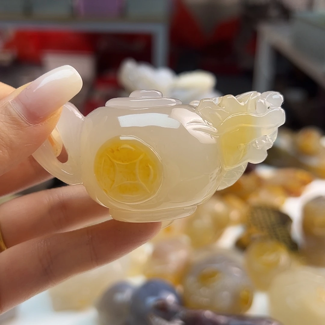 玛瑙/玉髓未镶嵌吊坠(不含链)