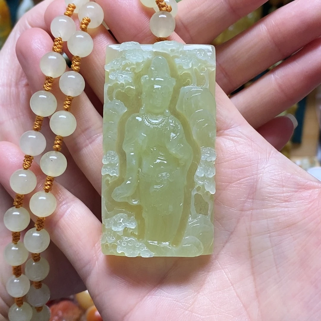 岫玉未镶嵌吊坠(赠链)