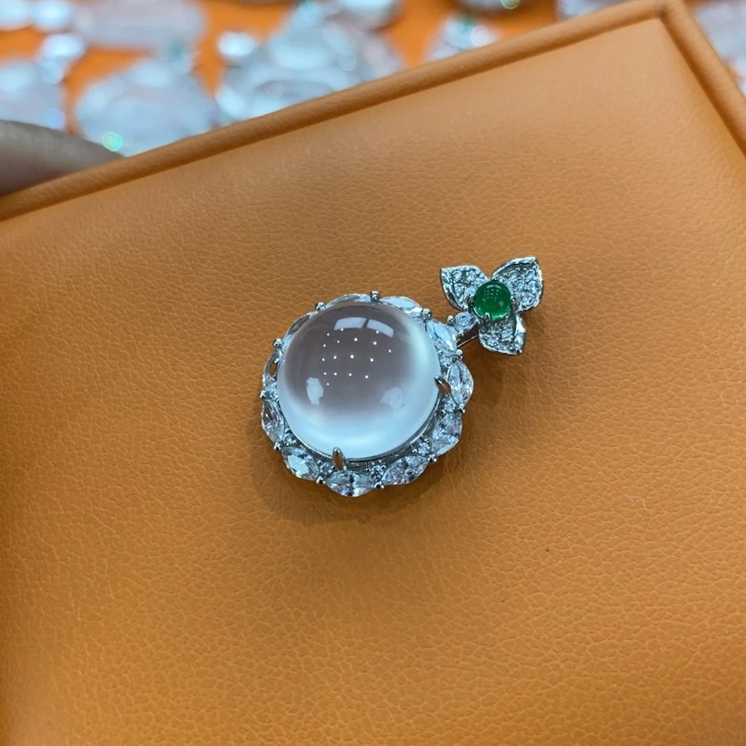 石英质玉吊坠(赠链)银S925镶嵌