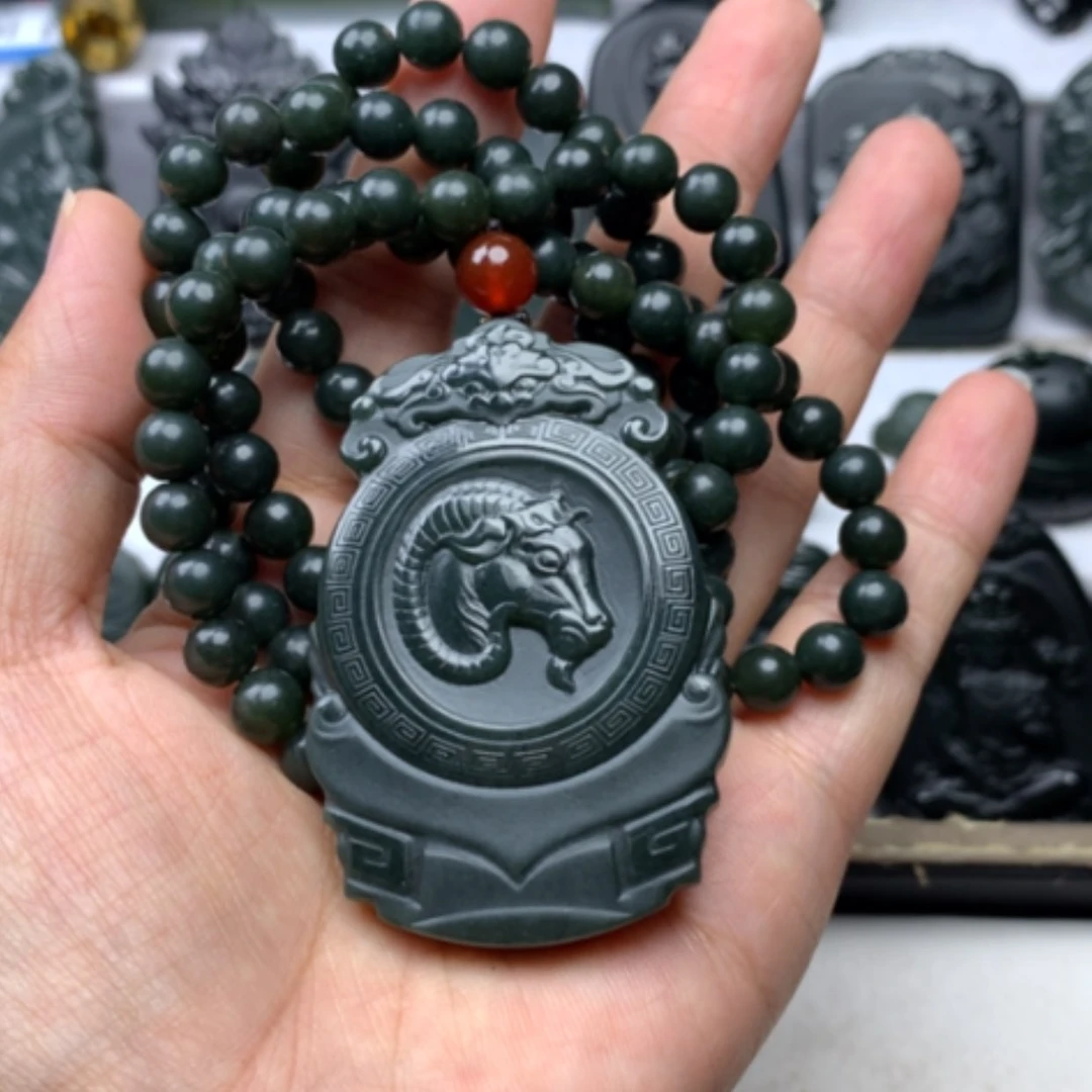 【闪购商品】颈饰未镶嵌和田玉双面雕刻