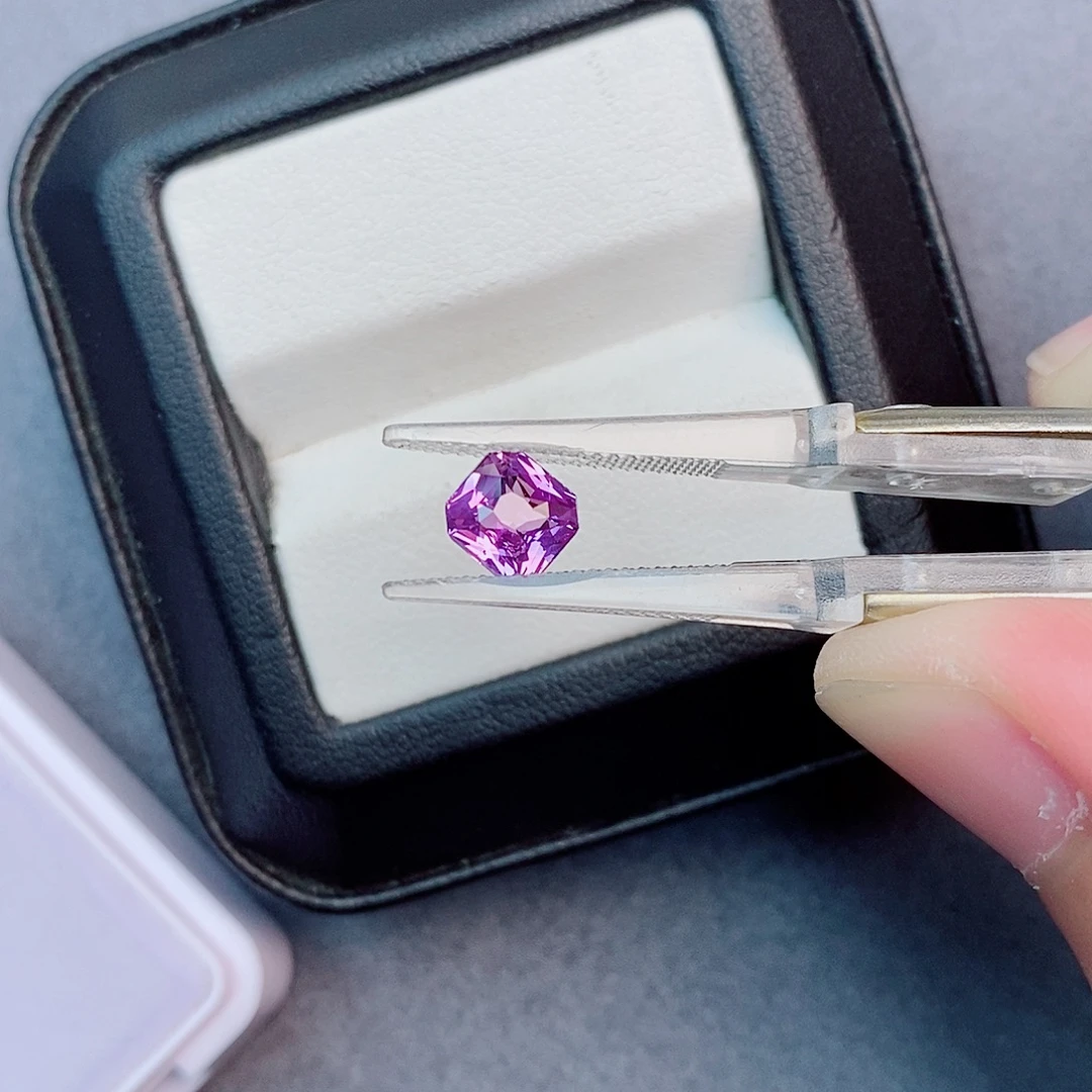 裸石彩色蓝宝石1.52ct 无烧薰衣草
