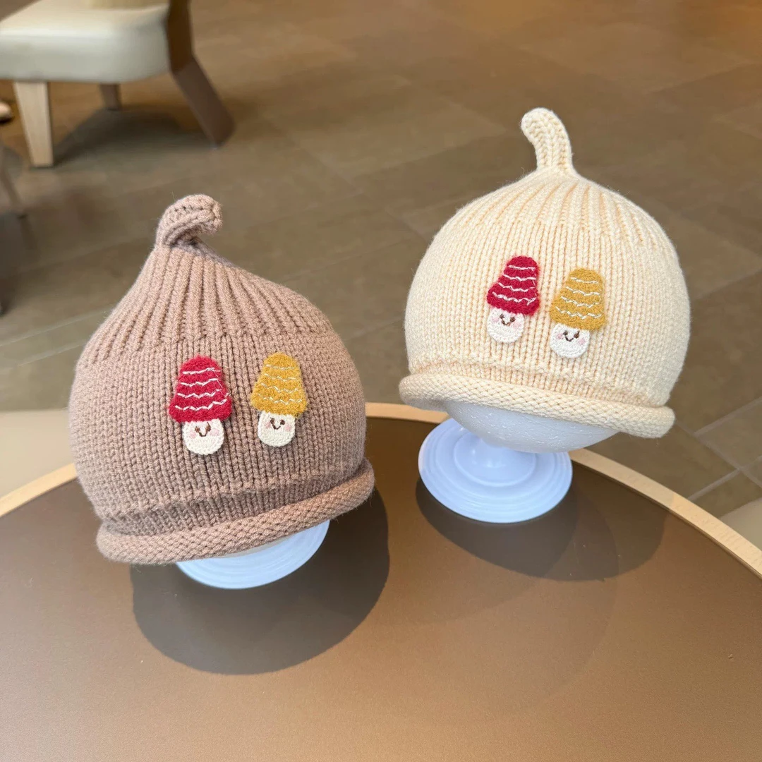 秋冬季婴儿帽子可爱蘑菇奶嘴帽小月龄宝宝针织毛线帽儿童保暖护耳