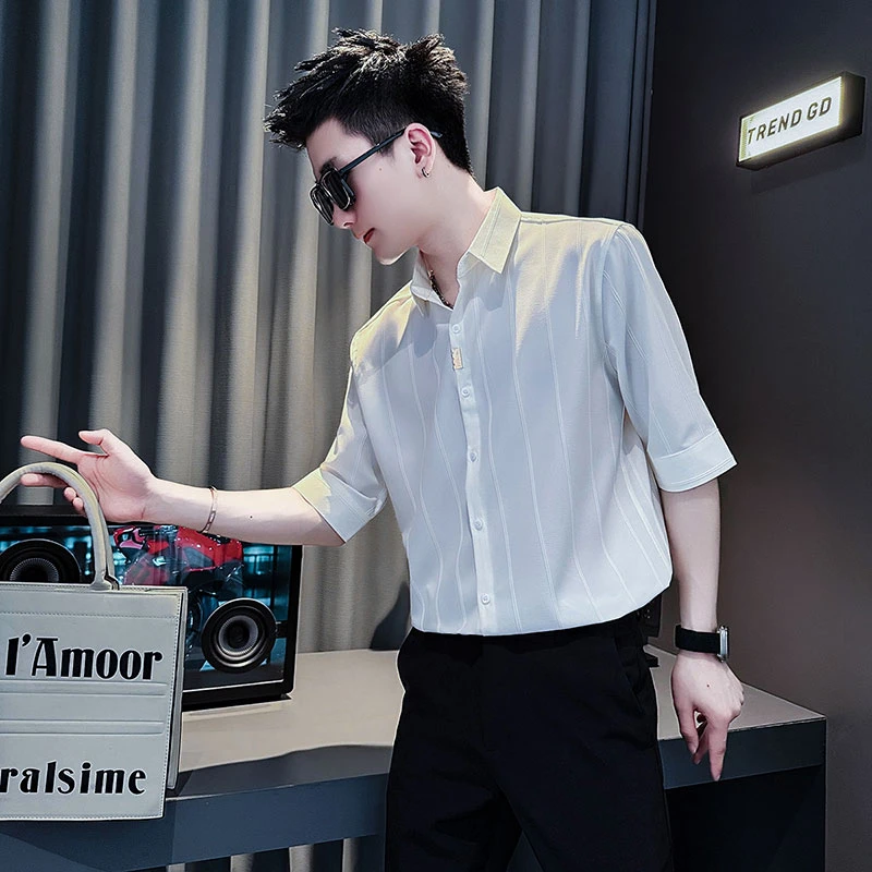 条纹衬衫男款短袖夏季2025新款男生上衣夏天衣服男装英伦痞帅衬衣