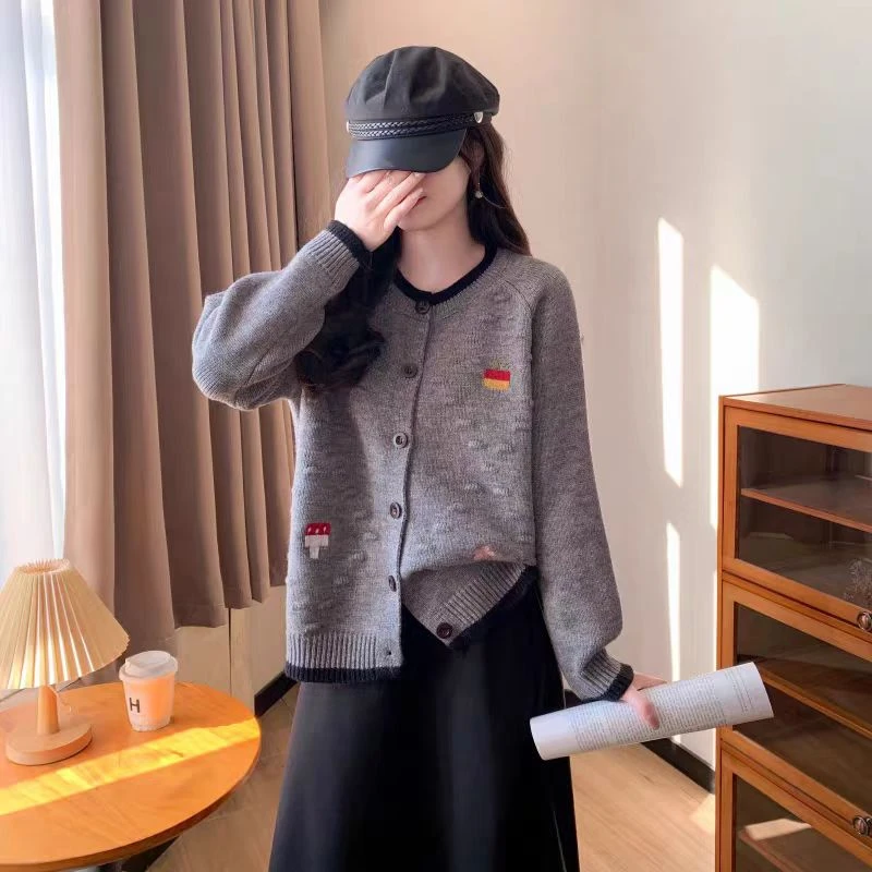 大码胖mm春装2025年新款爆款慵懒风秋冬刺绣开衫女毛衣外套百搭潮