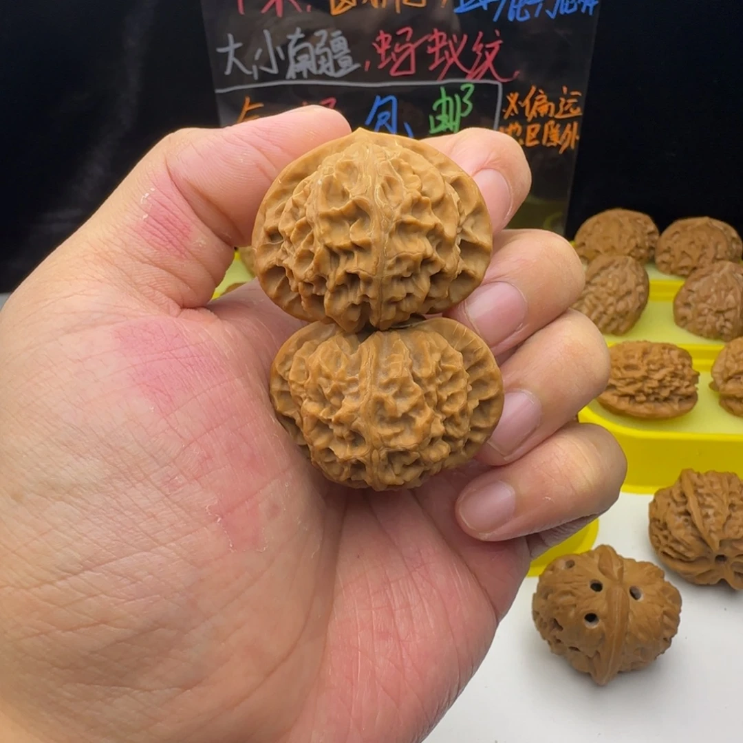 文玩核桃把件宫灯尖扫了一下尺寸43