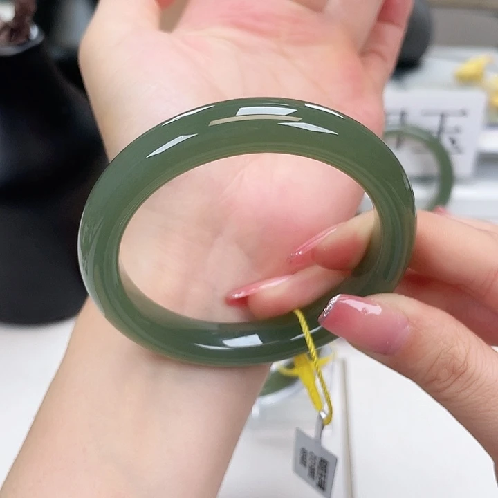 和田玉手镯5859未镶嵌