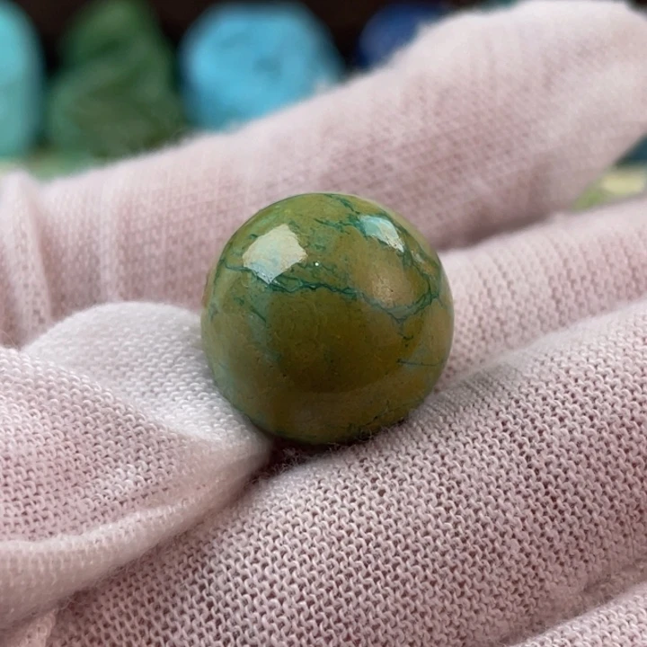 绿松石未镶嵌原矿