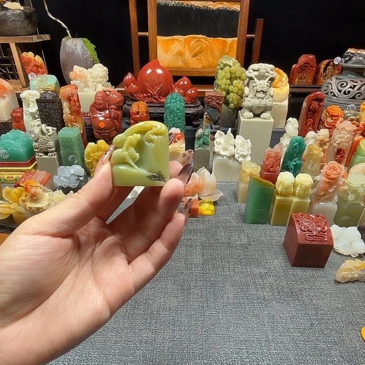 昌化石印石梅子青