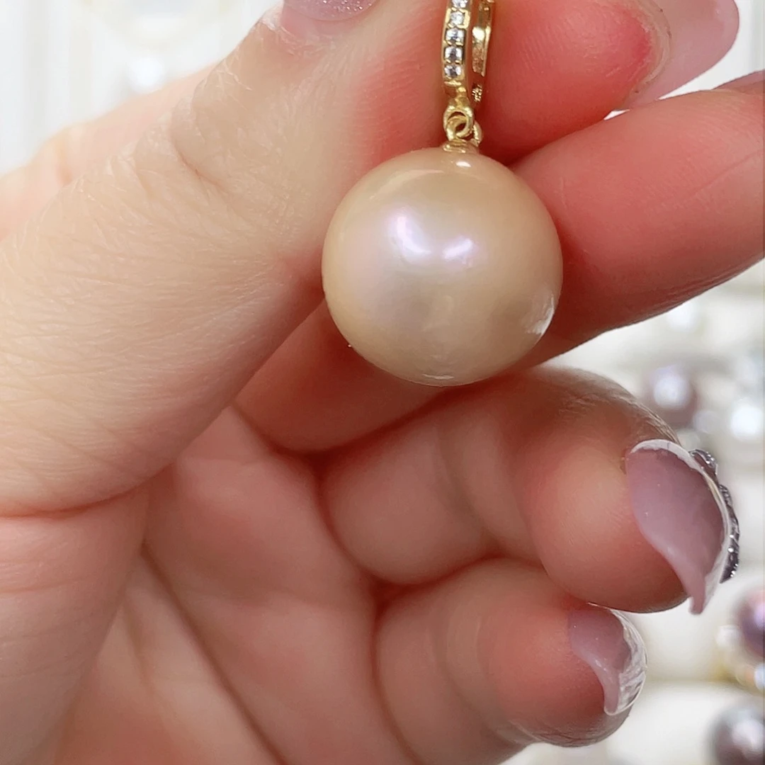 淡水珍珠颈饰未镶嵌