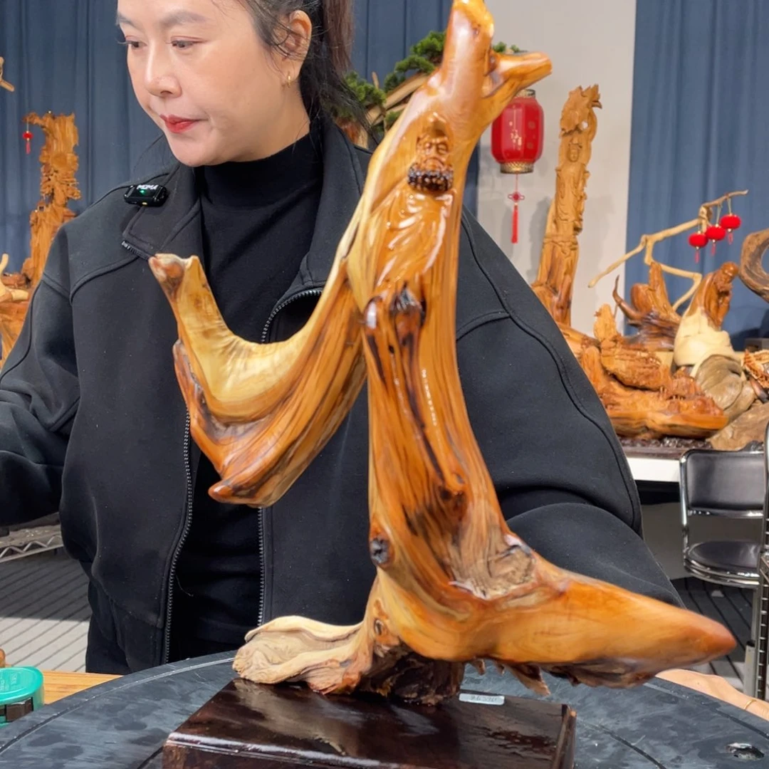 柏木（崖柏）随型摆件