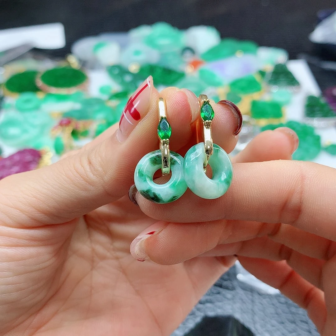 【闪购商品】翡翠耳饰未镶嵌，