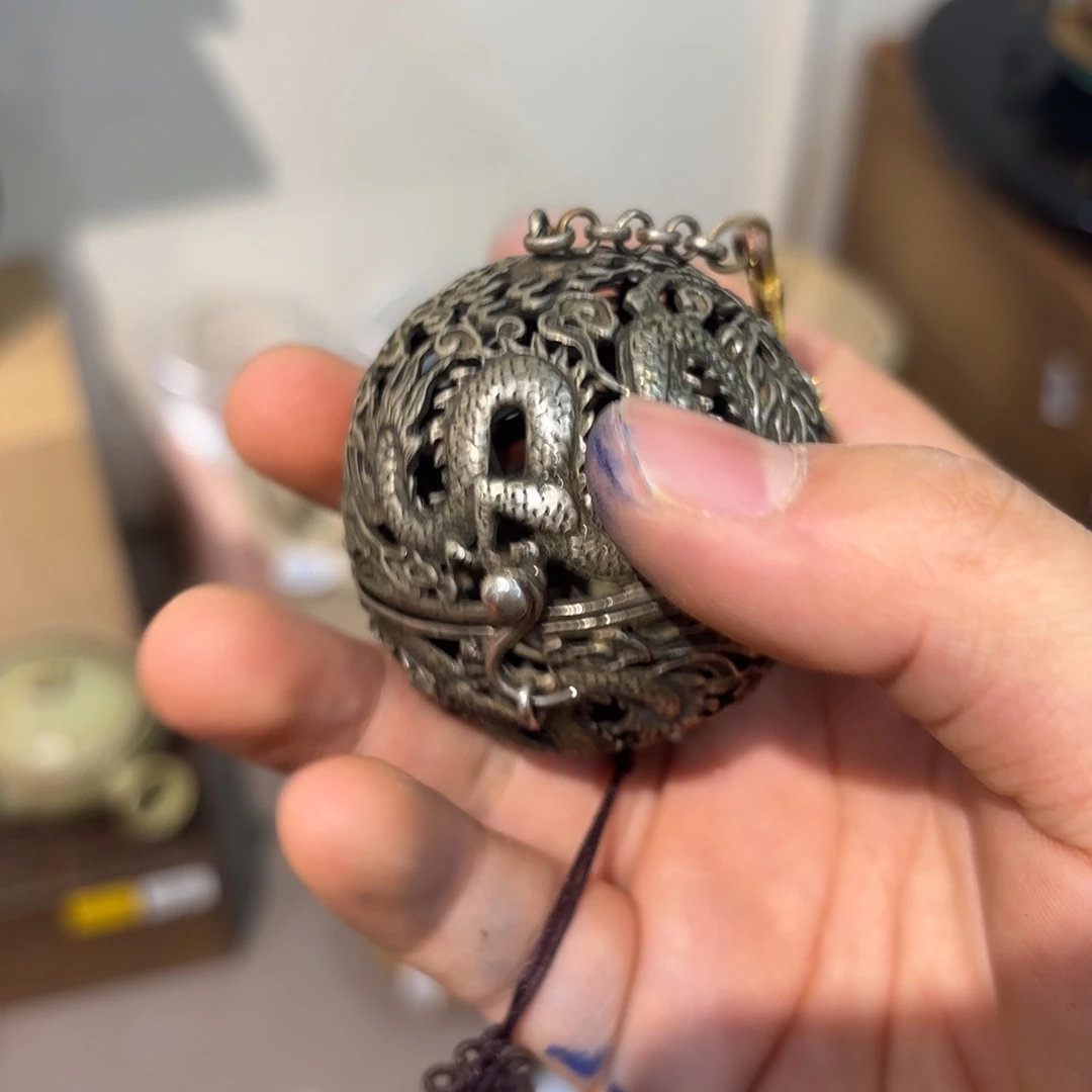 参***佛非常喜欢这个瓷器