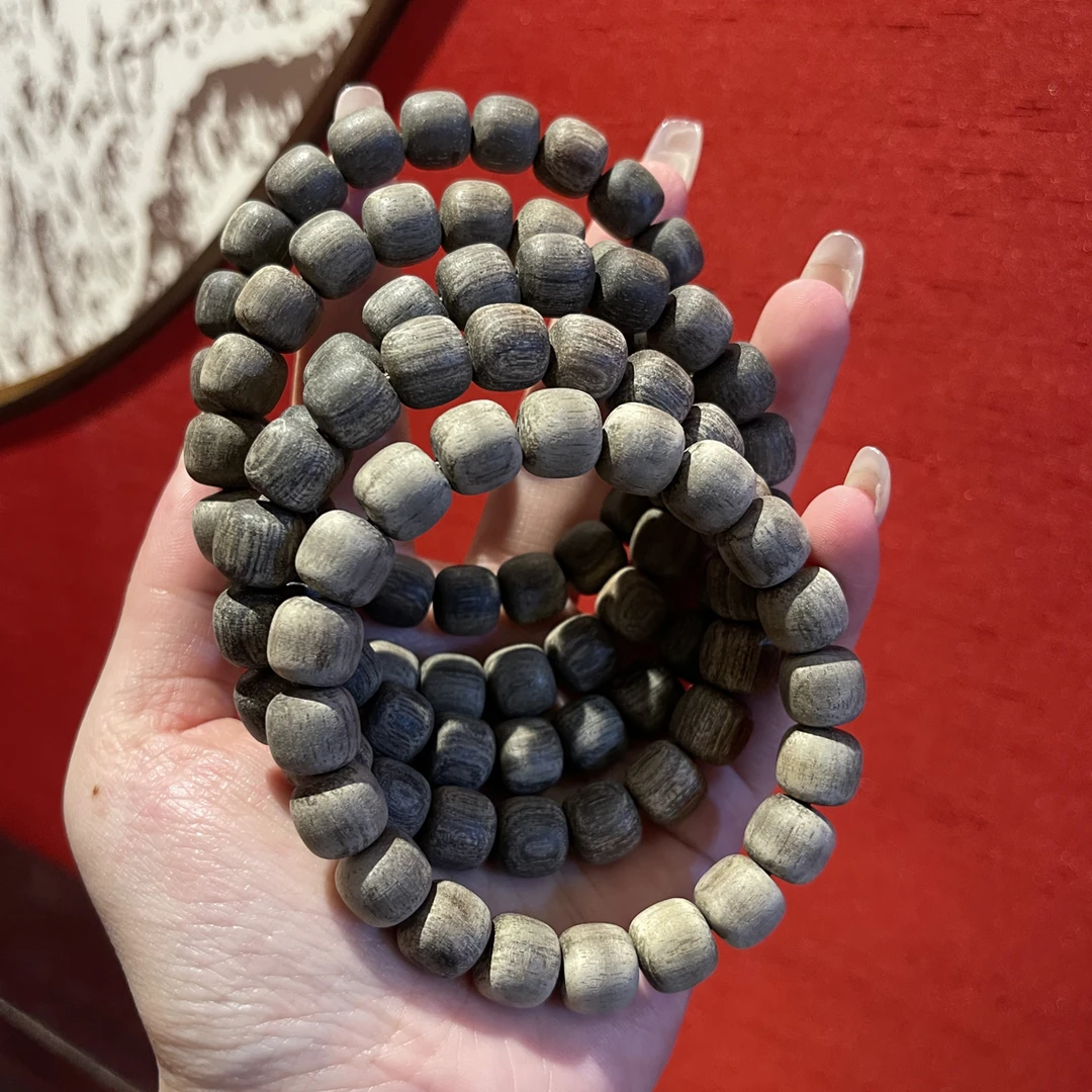 （墨绿沁香粗抛）巴布亚贡木土埋料浓香老型10×11单圈手串