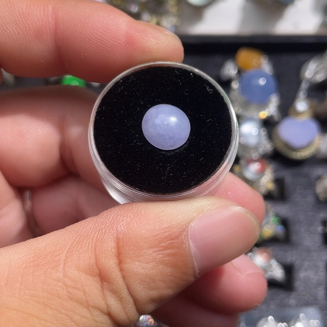 翡翠配石紫罗兰蛋面裸石