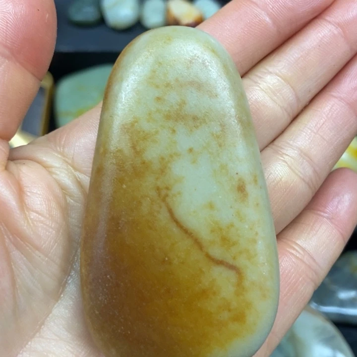 和田玉（子料）未镶嵌挂件