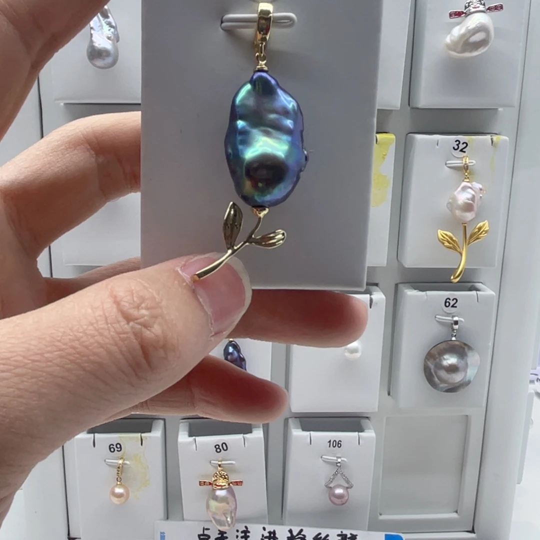 淡水珍珠颈饰合金