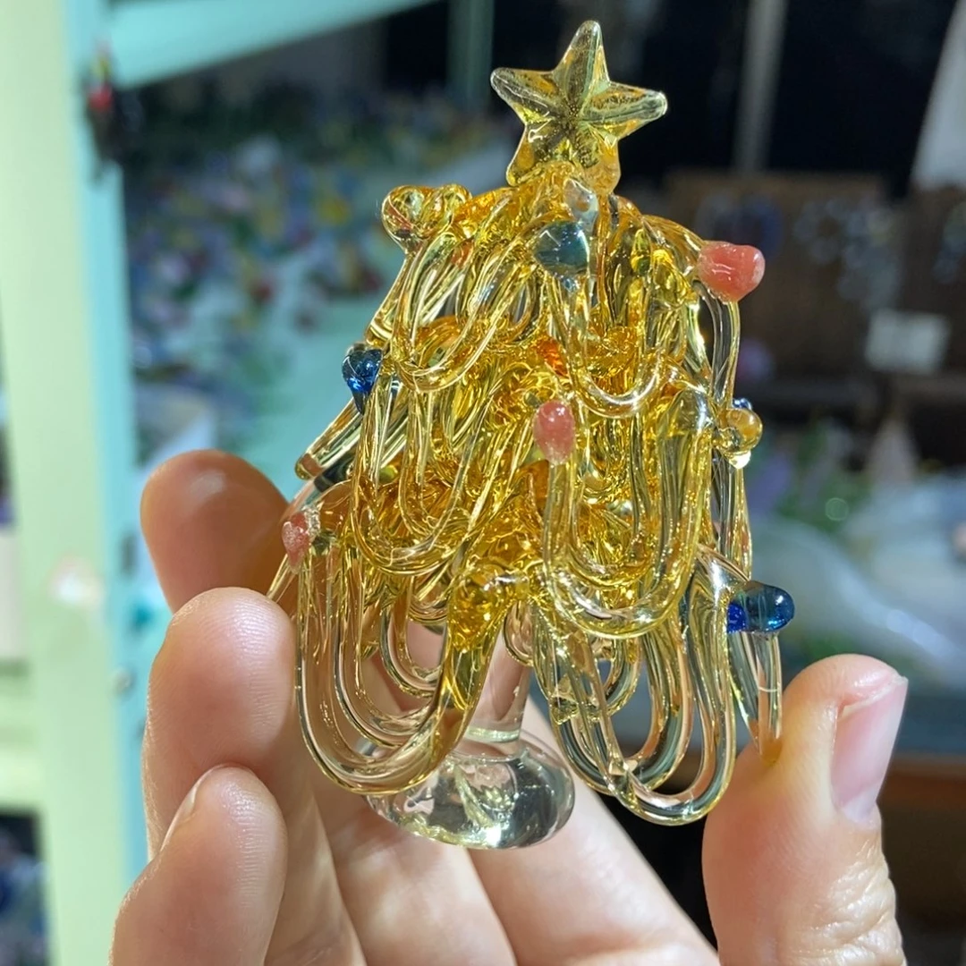 手工艺品琉璃金色