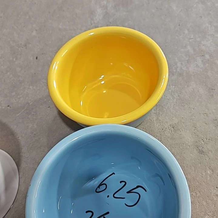 米其林厚边6寸蓝色加黄色碗