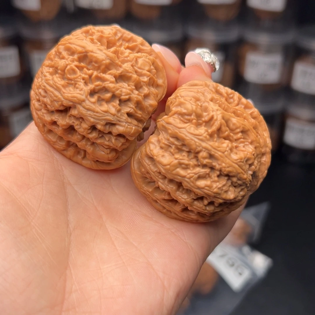 文玩核桃吊坠你****了大粗筋