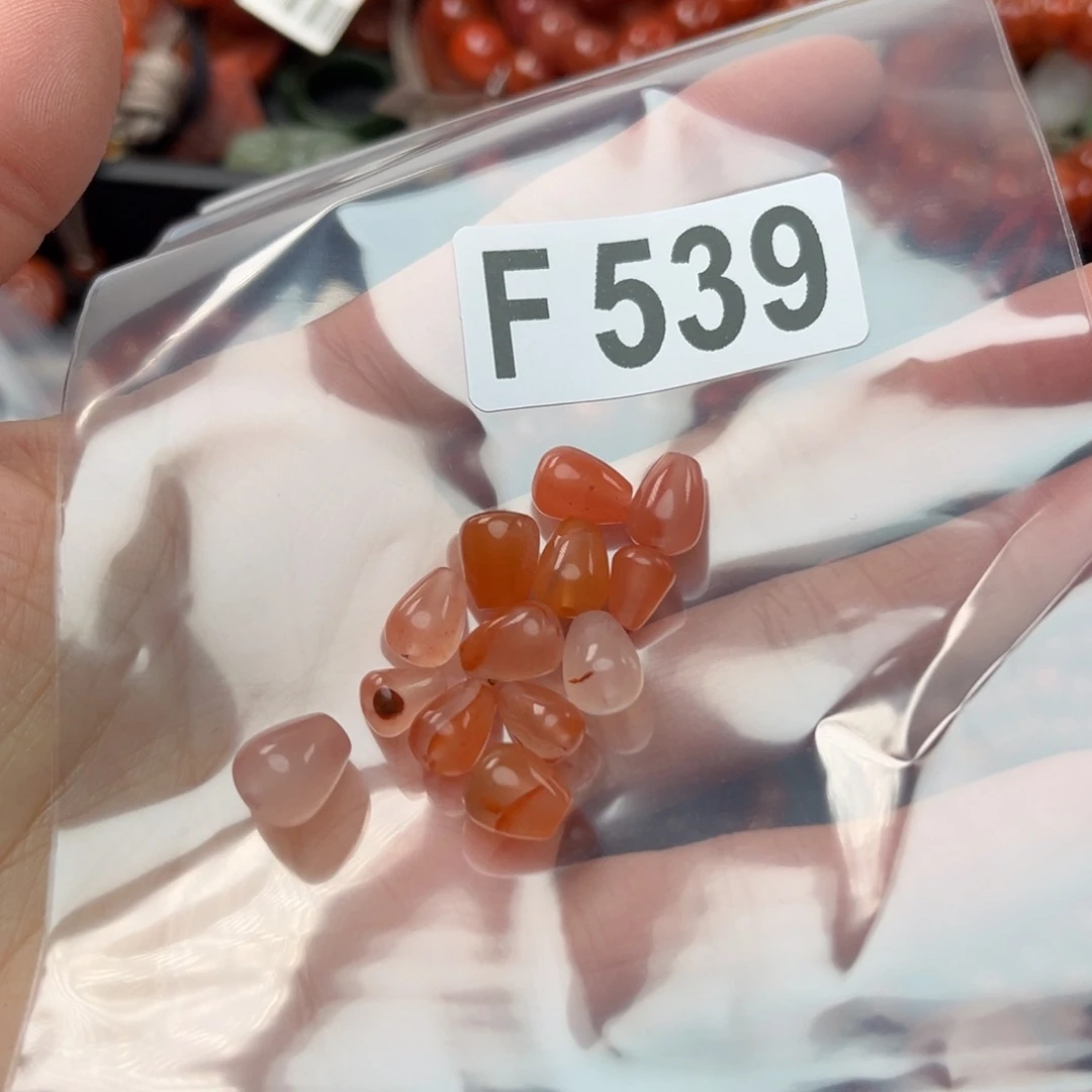 南红玛瑙珠宝奇石未镶嵌