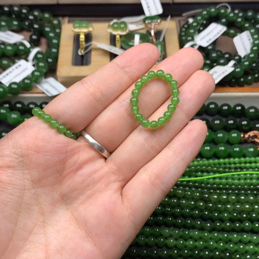【闪购商品】未镶嵌戒圈和田玉（碧玉）4m素圈无黑阳绿
