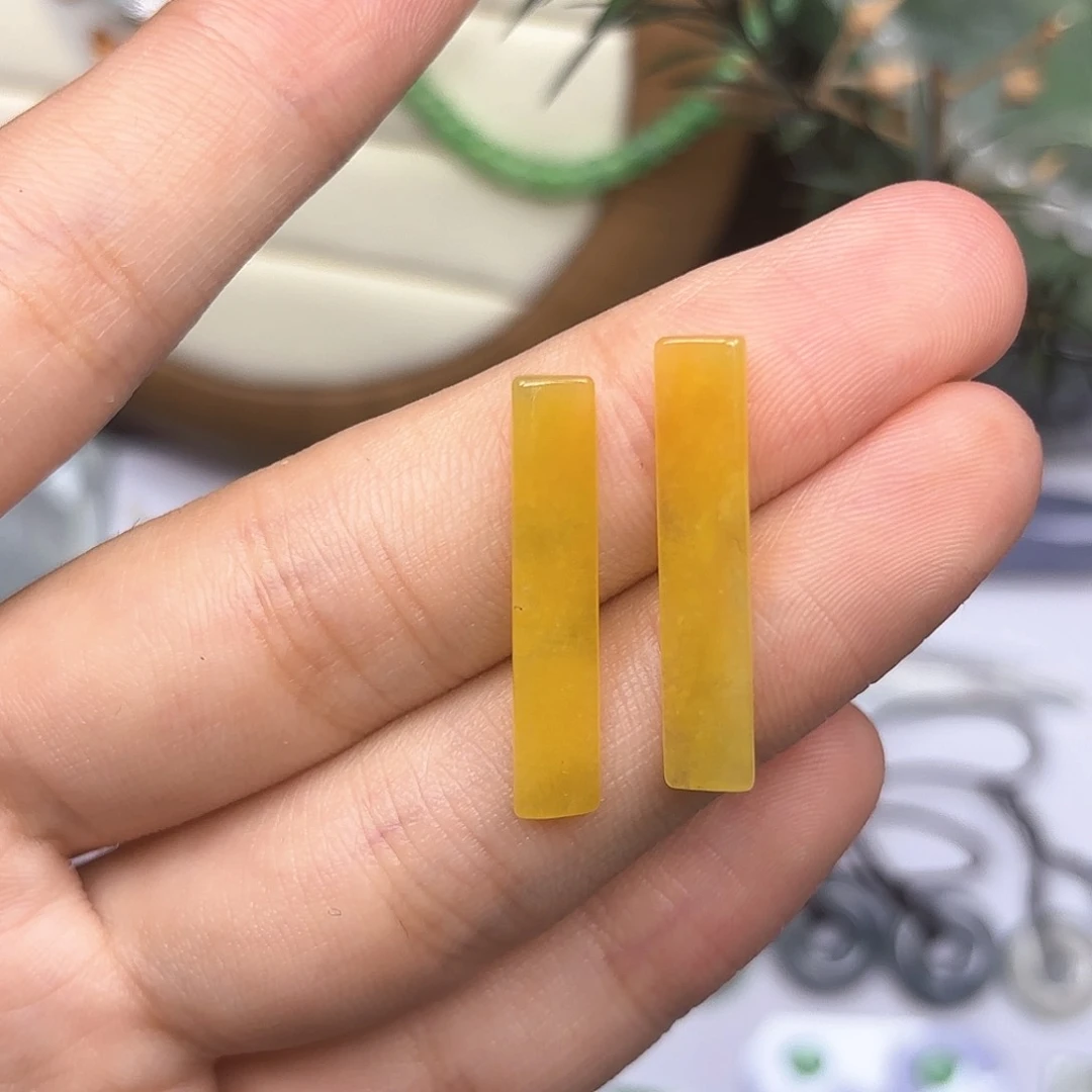 翡翠未镶嵌颈饰88888888888