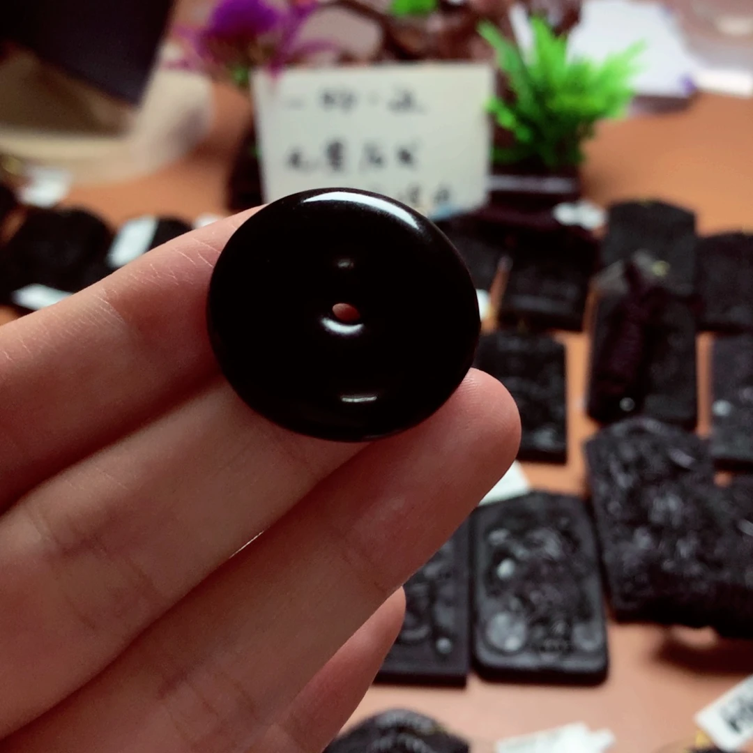 爱***头天然a货钢琴黑挂件