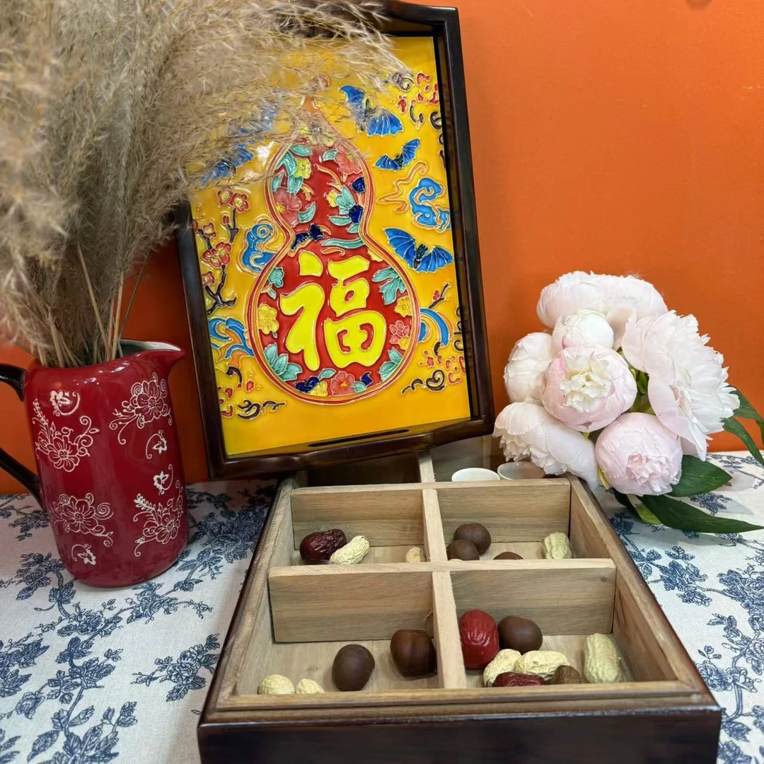 【覌舆】20*30双耳六格干果盒立体浮雕中式瓷板画装饰客厅榆木摆件