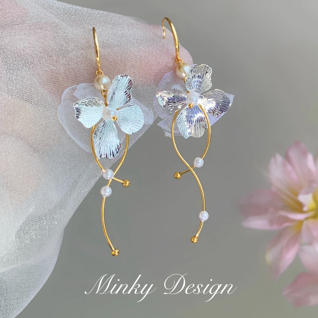 铜合金仿珍珠耳饰 「元气花花」花朵长款流苏气质耳环蚊香盘耳夹女