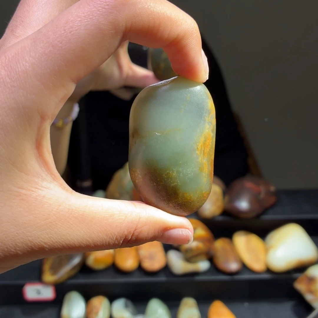 和田玉未镶嵌挂件70.7