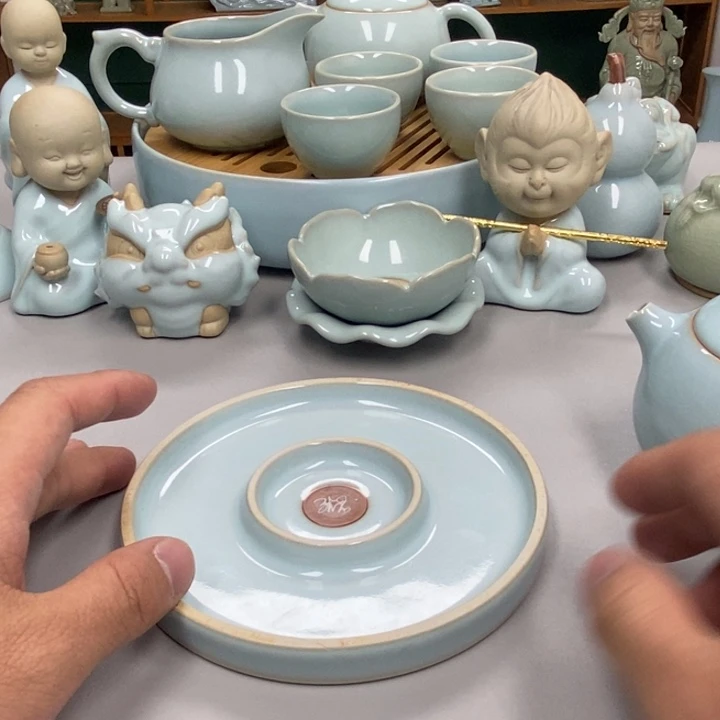 瓷大**场天青色张君老师壶承