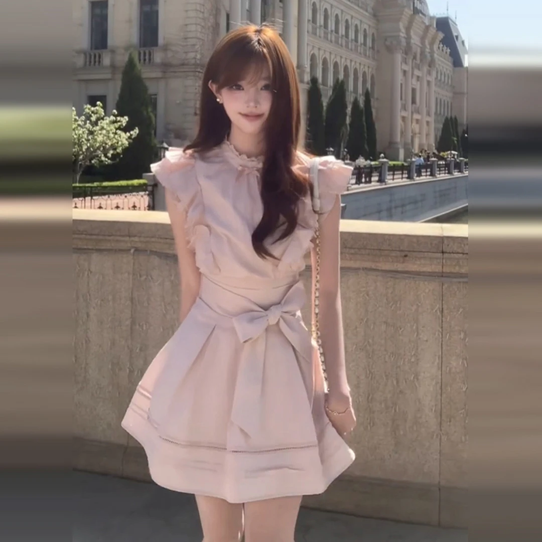 法式气质甜美风小飞袖粉色套装连衣裙子女夏2025新款绑带收腰短裙