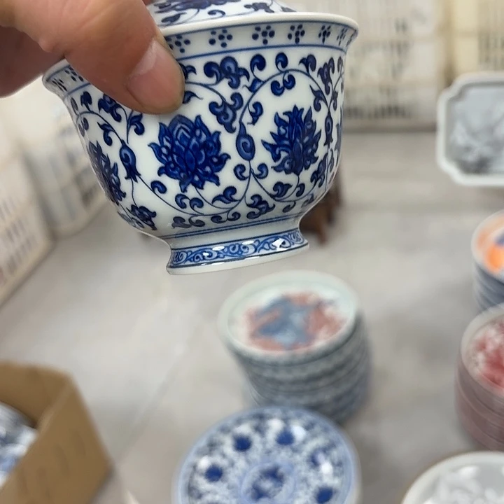 瓷片青花缠枝莲二才元宝盖碗景德镇