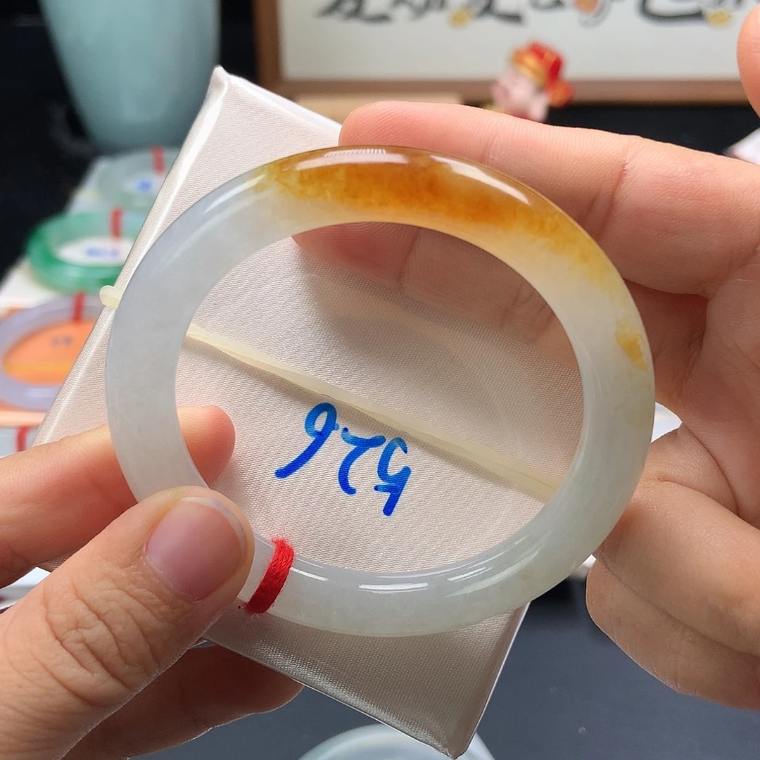 翡翠未镶嵌手镯96号