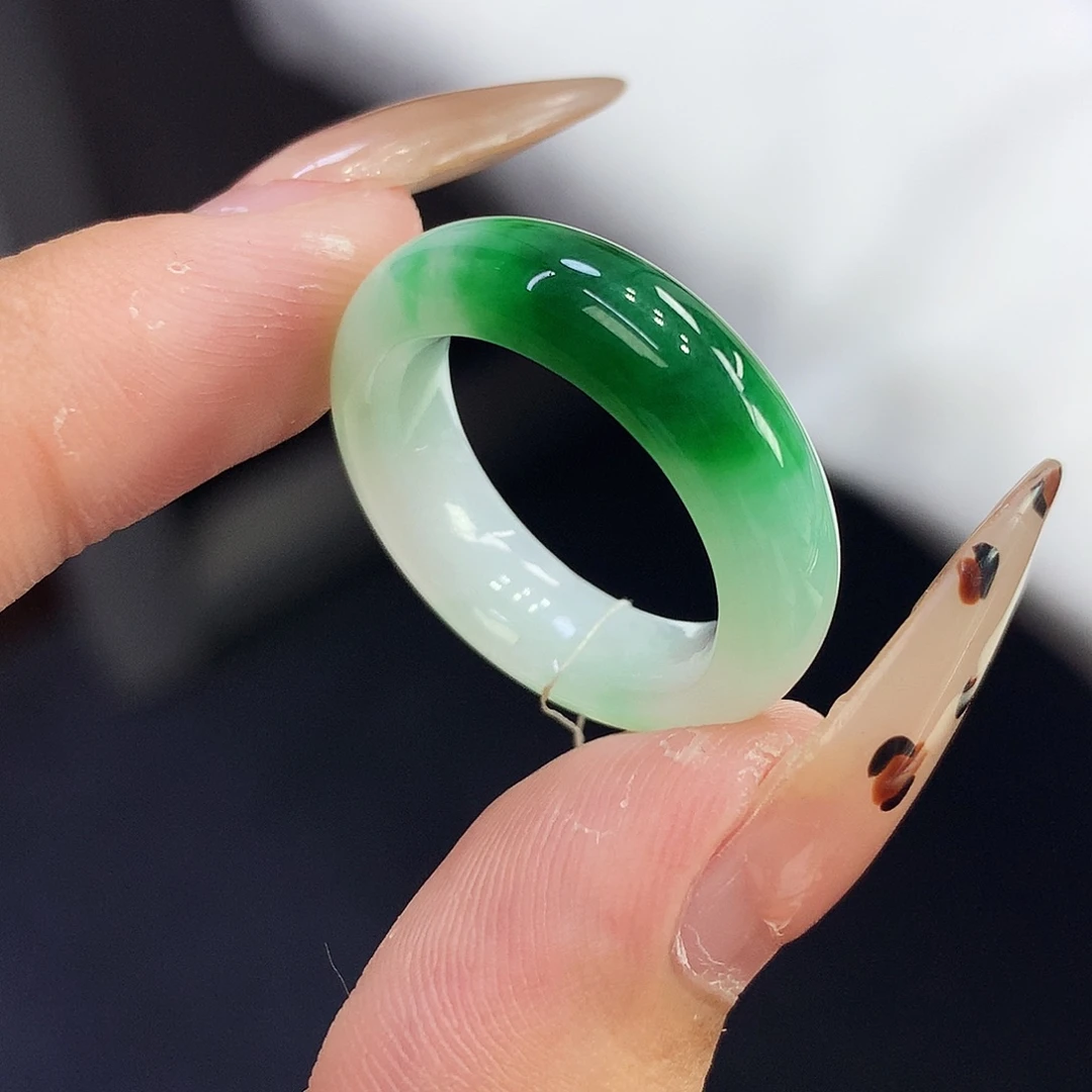 翡翠未镶嵌戒指15号